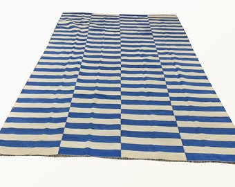 Alfombra de rayas azules y blancas: Alfombra Kilim de tamaño personalizado