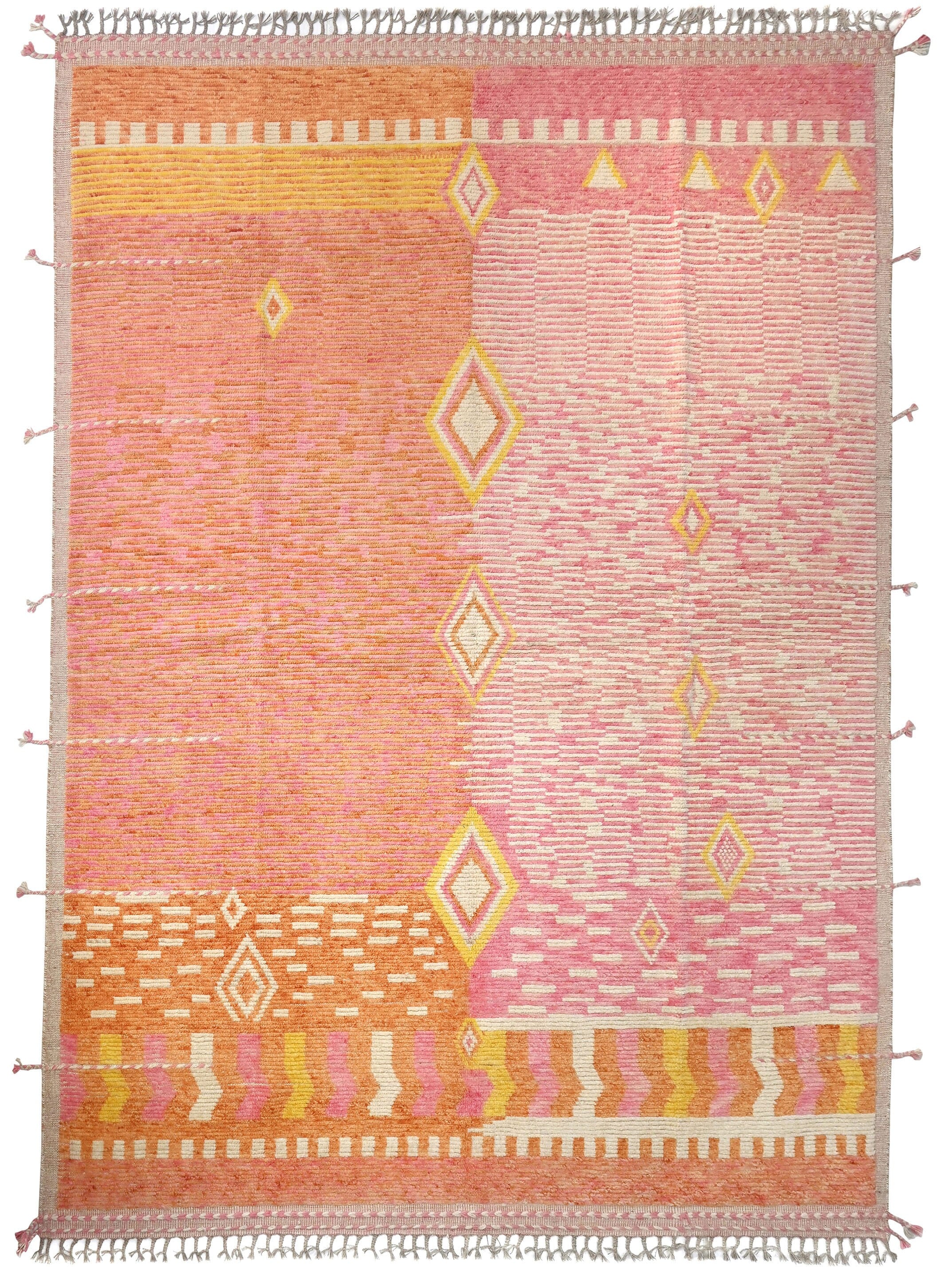 Pink Moroccan Wool Rug: Hand-Knotted Berber Style