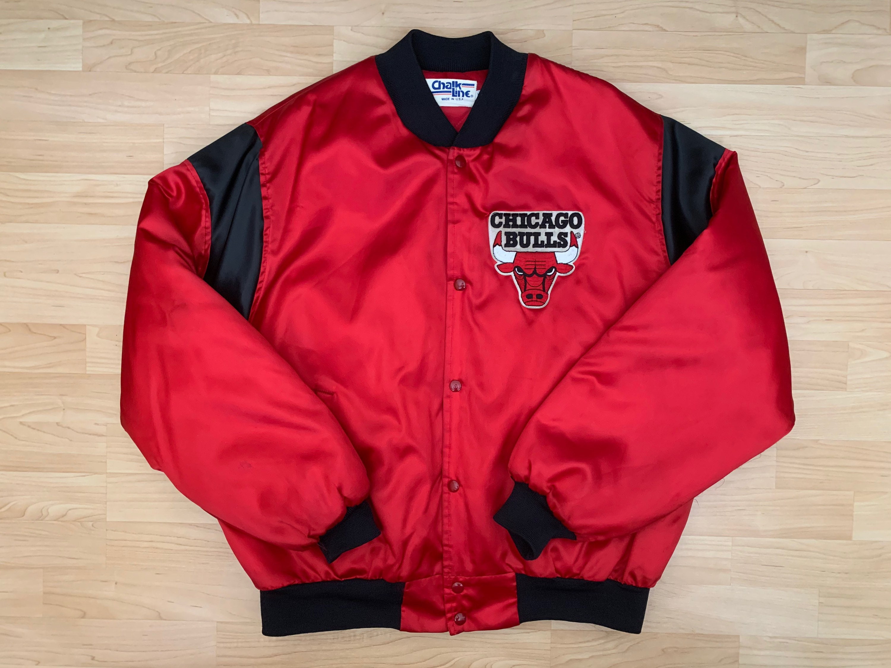 CHICAGO BULLS VARSITY JACKET BY CHALKLINE, Men's Fashion, Coats