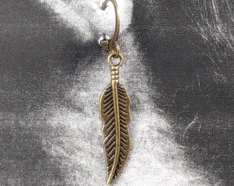 Men's earring, feather earring men, unisex earrings, men's earring, small gifts for men, earrings men, ethnic earrings