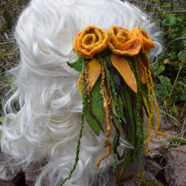 Barrette à cheveux avec fleurs en laine feutrée Barrette avec roses Barrette à cheveux Accessoire de coiffure Barrette Flowers wool