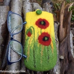 Felt wool glasses case Poppy case Felted wool pouch Gift idea Felt wool glasses case Poppy