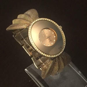 Elegant Ladies Limited Edition Almas Designer Quartz Watch