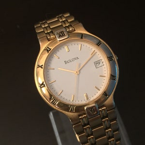 Men&#39;s Bulova White Dial Gold Tone Watch
