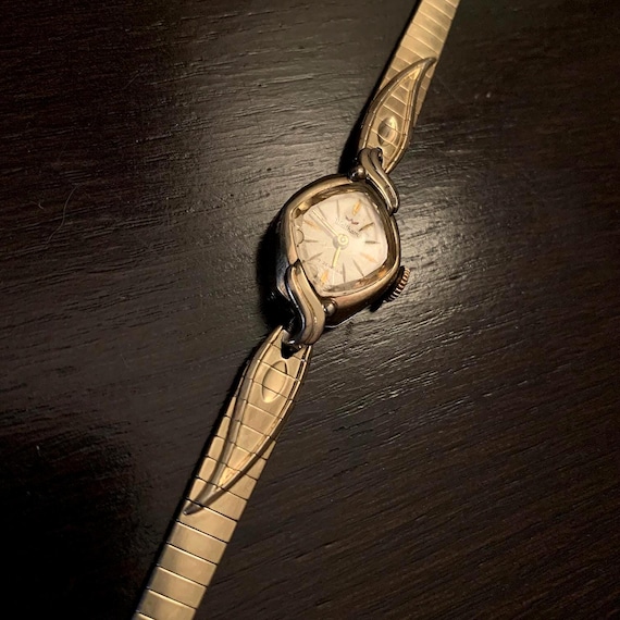 Ladies Waltham 10K RGP Mechanical 17 Jewel Dainty Watch - Etsy