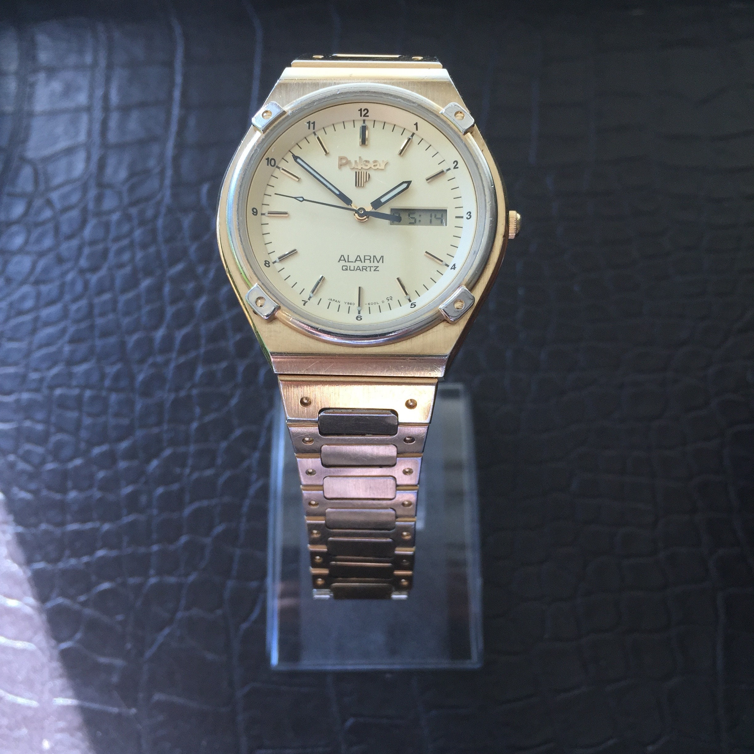 Mens Rare Vintage Mens 1985 Pulsar by Seiko Alarm Watch Etsy