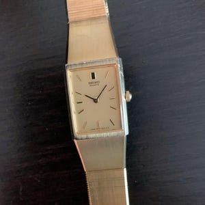 Ladies Vintage Gold Tone Seiko Tank Watch