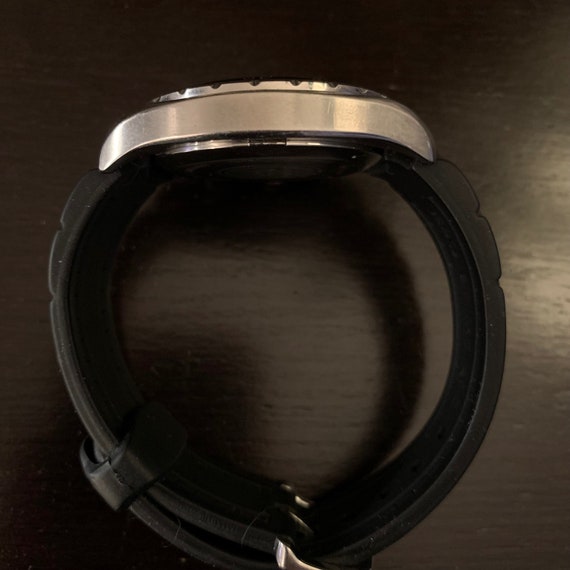 Movado submariner top