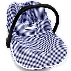 Cover for portable carseat, with zipped-on blanket