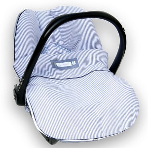 Cover for portable carseat, with zipped-on blanket