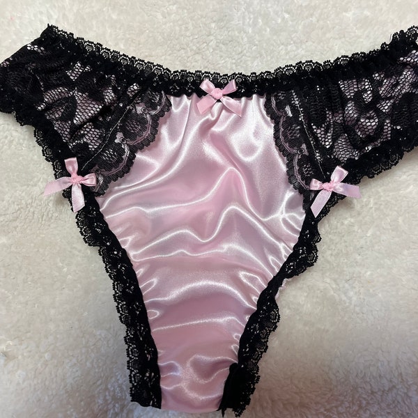 Thongs type satin& black lace, bows, feminine for men