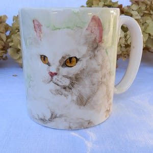 Tazza con gatto persiano, mug ceramica dipinta a mano, regalo unico per lui lei amante gatti, tazze artistiche, ritratti animali domestici