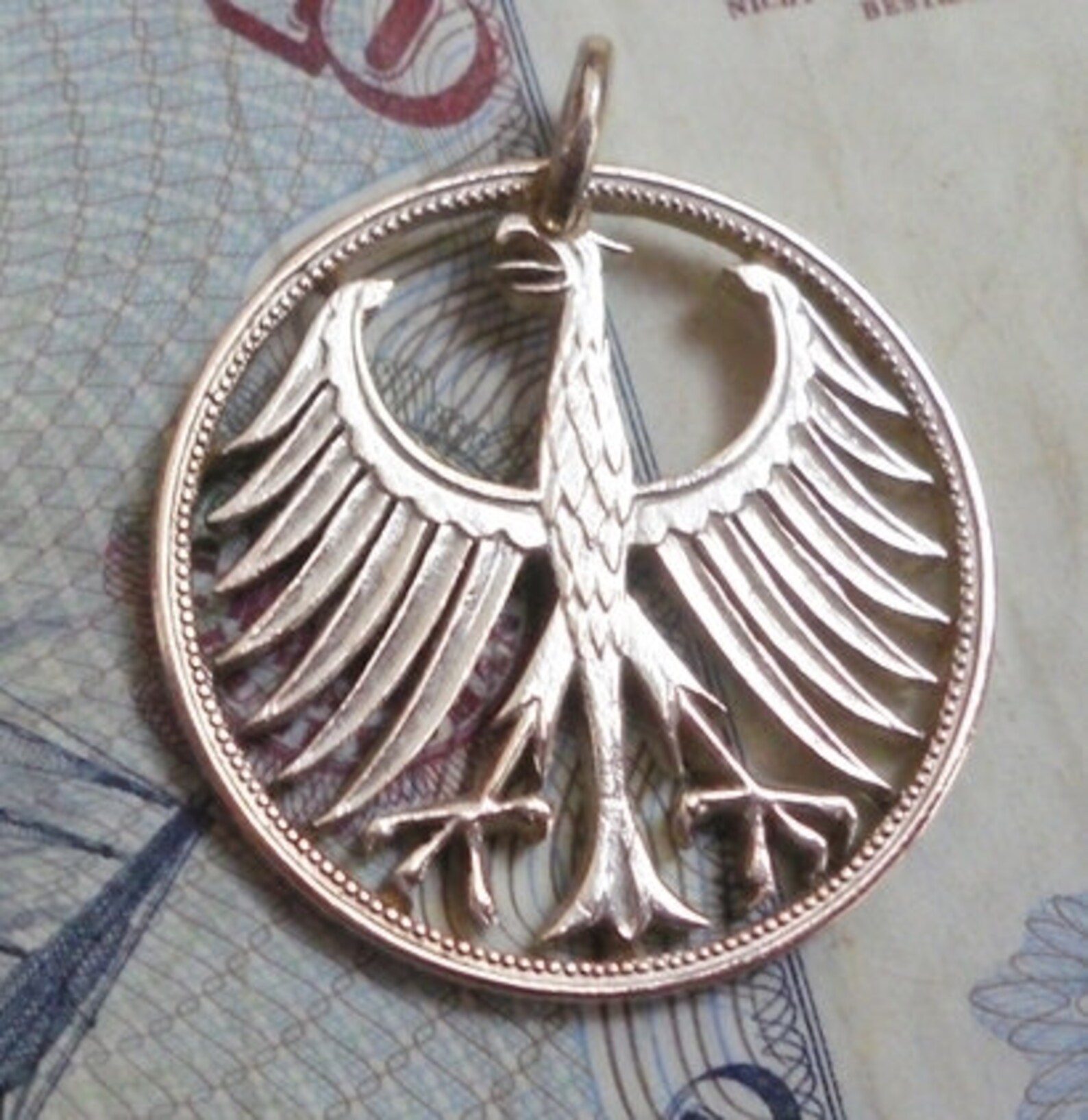 Silberner Mexikanischer Adler Anhänger, Handgeschnittene Fünf Peso