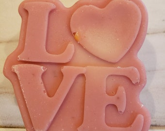 LOVE Soap (Cucumber Melon)