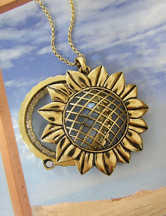 Glass sunflower shop pendant