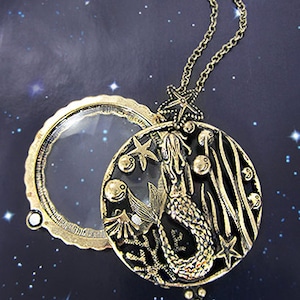 Mermaid 6 Times Magnifier Magnifying Glass Top Sliding Magnet Pendant Necklace, 30 inch plus 3 inch