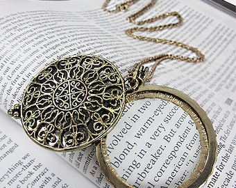 Collana con ciondolo a forma di lente d'ingrandimento in filigrana bizantina con magnete scorrevole superiore, 6 volte, 30 pollici più 3 pollici