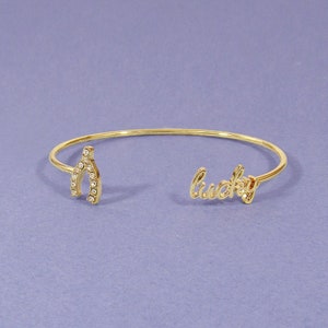 Pulseira Lucky Horseshoe Stoned com fio