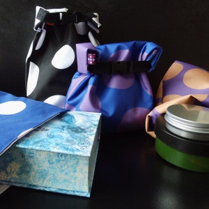 Wetbag blau-lila, A4, wasserabweisend, auch Nasstasche, Schwimmbad-Beutel, Tasche für Wechselwäsche, Kita-Beutel, Wet Bag ca. 20x30 cm Bild 1