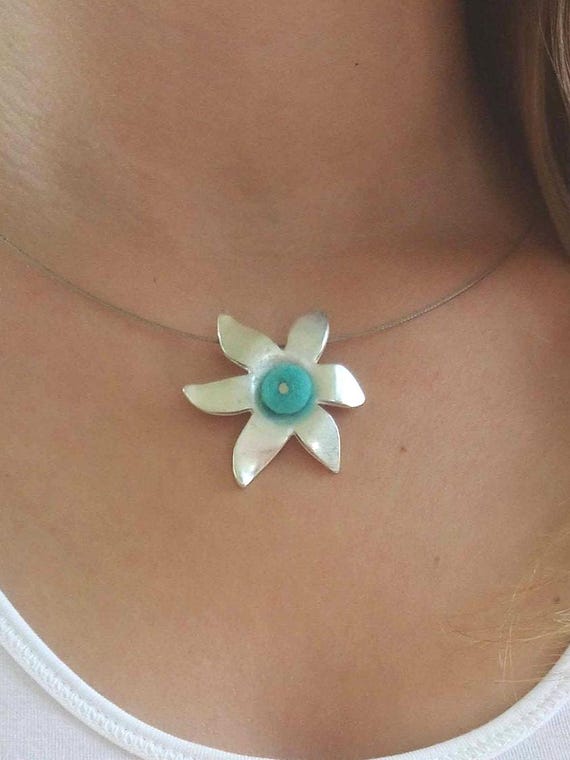 Pendentif Vintage Artisan Fleur Filigrané Argenté 50mm - Occasion - Bijou Ancien