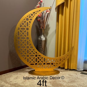 Large wooden crescent with base ramadan décor