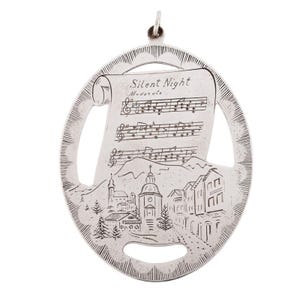 Lunt 1977 Sterling Silver Christmas Ornament Music Silent Night 925 Vintage Xmas Decor Jewelry Pendant Charm Choir Singer Song Musician