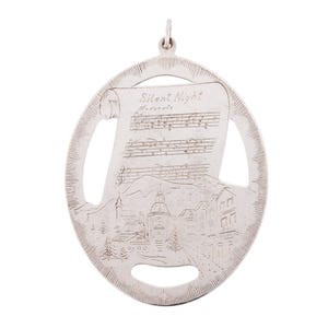 Lunt 1977 Sterling Silver Christmas Ornament Music Silent Night 925 Vintage Xmas Decor Jewelry Pendant Charm Choir Singer Song Musician