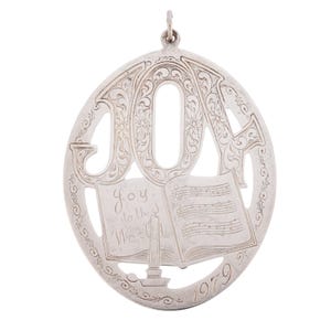 Lunt 1979 Sterling Silver Christmas Ornament Music Joy World 925 Holiday Decor Decor Jewelry Pendant Holiday Charm Choir Carol Singer Song