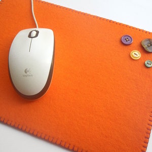 Mousepad with buttons, orange / purple image 1