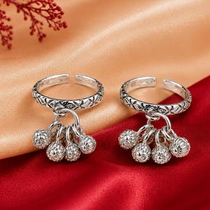 Anillos ajustables de plata de ley para los dedos de los pies con bolas Ghungru • Joyería bohemia para los pies • Regalo de boda • Aniversario