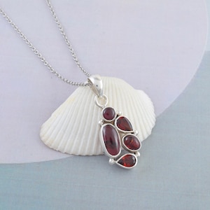 Garnet Gemstone Silver Pendant Necklace 925 Silver Garnet Jewelry Handmade Locket January Birthstone Jewelry Birthday Gift for Her/Mom