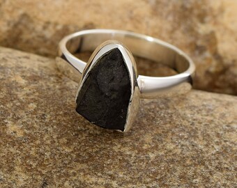 Raw Shungite Ring 925 Sterling Silver Ring Rough Shungite Gemstone Ring Solid Silver Handmade Ring Birthday Gift for Her Healing Shungite
