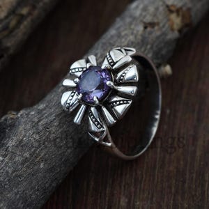Purple Amethyst Crystal Gemstone Silver Ring Jewelry February Birthstone Jewelry 925 Silver Flower Ring For Mom Wedding/Birthday Jewelry