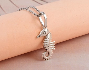 Collar de caballito de mar de plata de ley 925, colgante náutico de vida marina, joyería marina hecha a mano, regalo único para amantes de la playa.
