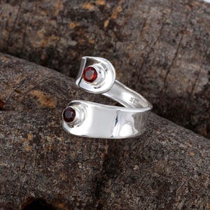 Boho Red Garnet Gemstone Silver Ring 925 Silver Jewelry for Valentines Gift Ring for Her Promise Ring Anniversary/Wedding Gift Idea