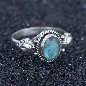 Blue Labradorite Gemstone Rings 925 Sterling Silver Jewelry for Her Labradorite Ring Oxidized Ring for Women Birthday/wedding Gift Jewelry