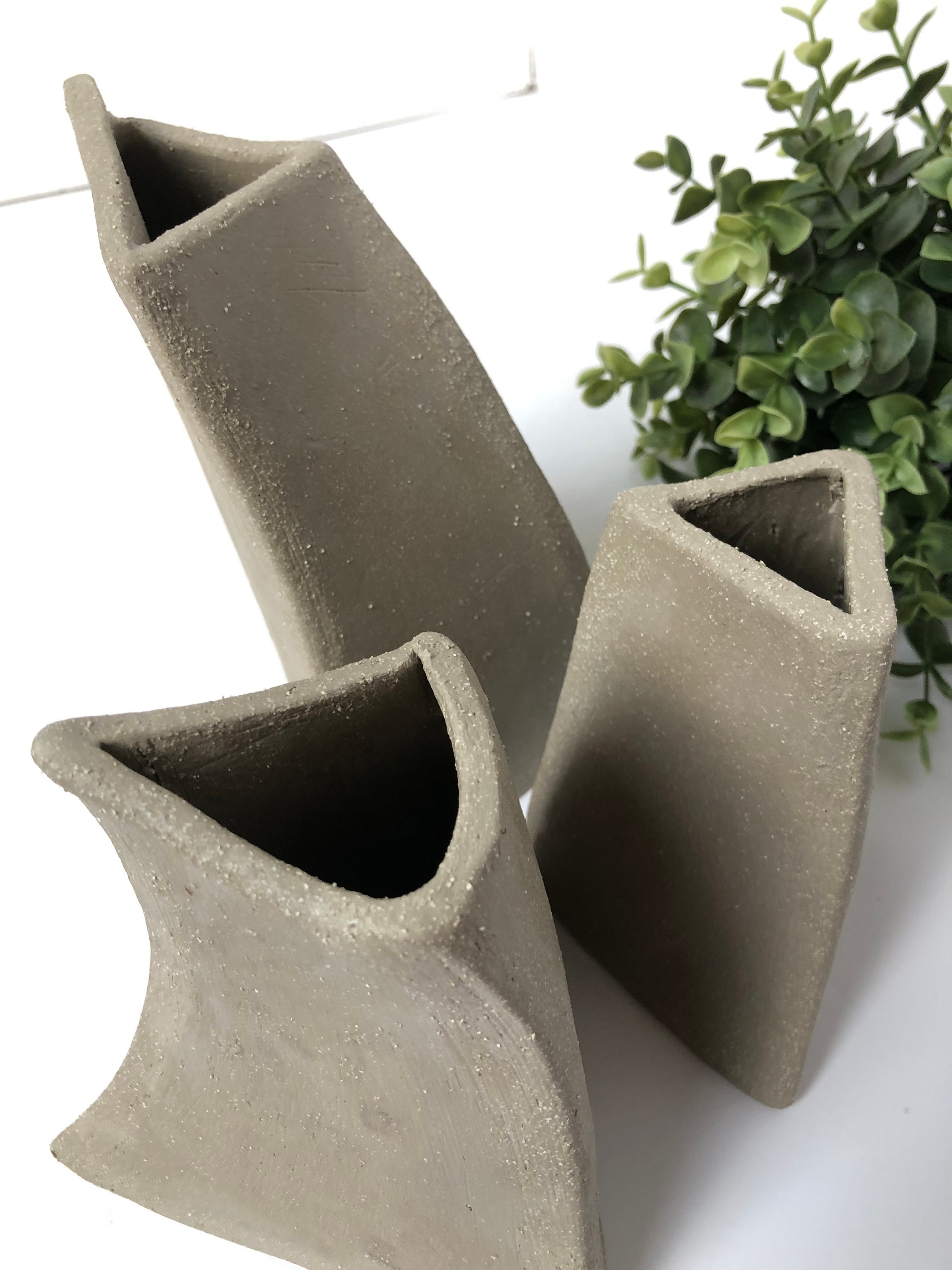Ceramic Vases Trio Design Tutorial. Easy Slab Pottery Template Project Ceramic Vases Trio Design Tutorial. Easy Slab Pottery Template Project
