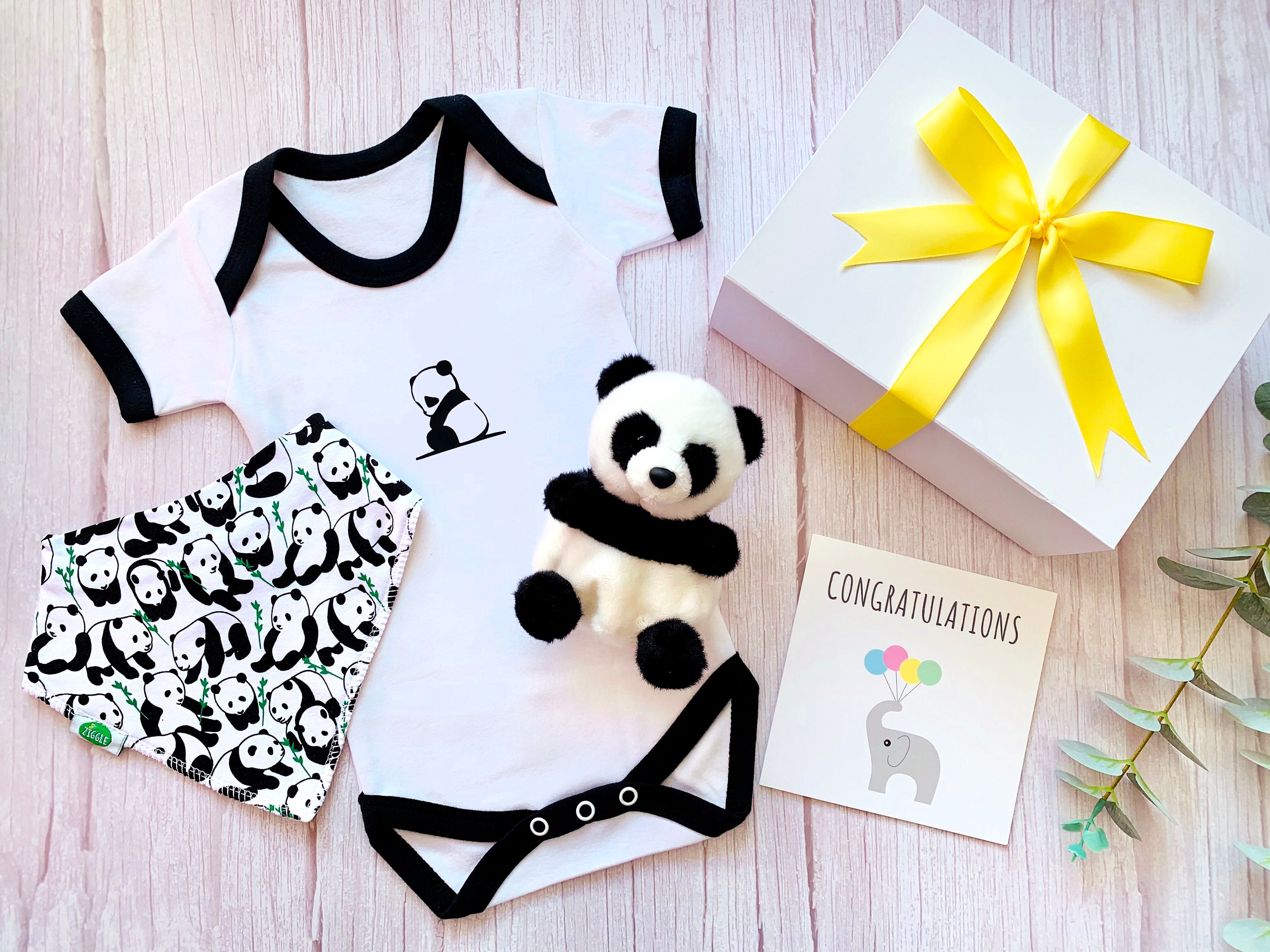 Kit cadeau - Nouveau né Panda – Douceurs et petits poids