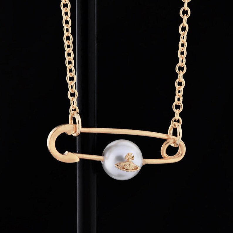 Vivienne Westwood Safety Pin Orb Single Pearl Delicate Choker Necklace