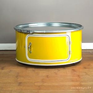 Little Bob with a door- low coffee table made of an oil barrel