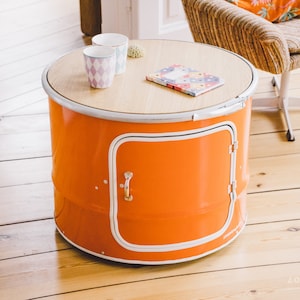 BOB, coffee table made of an oil barrel