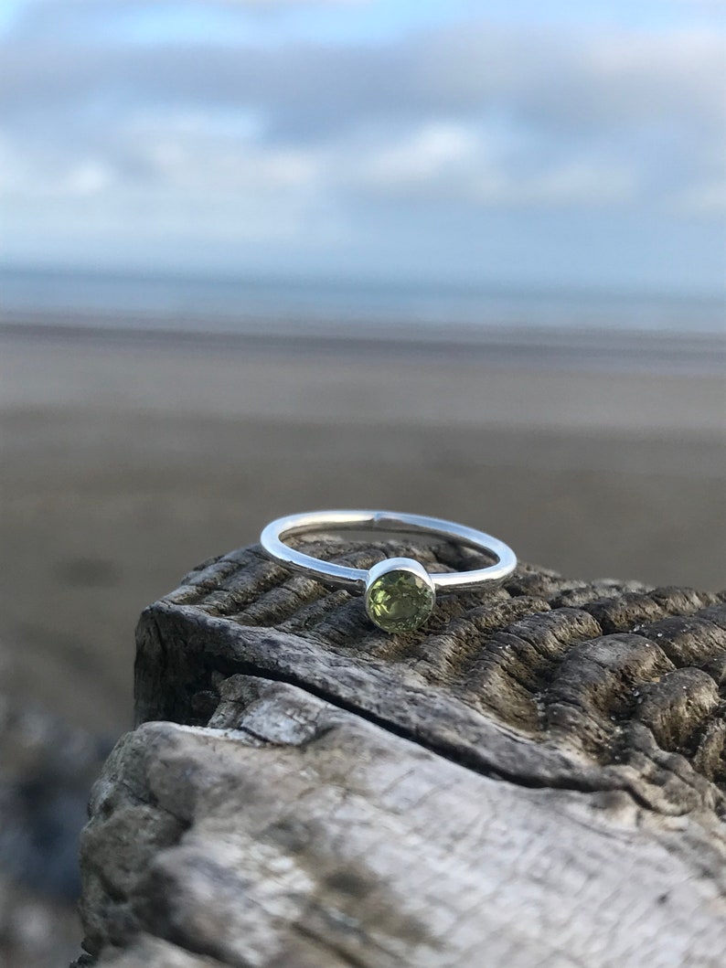 Handmade Irish design Stacking ring Adjustable Ring Dainty Ring Silver ring Peridot ring 925 silver
