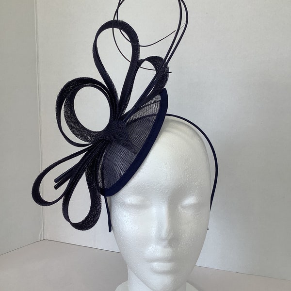 Large Navy fascinator, wedding fascinator, wedding hat, navy looped fascinators,elegant hair piece, blue quill hat, ladies day navy hats