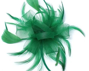 Forest Green  fascinator on clear comb, wedding Fascinator, Kentucky derby, Ascot, Ladies day, Races, Wedding hat, Beach wedding, Green hat