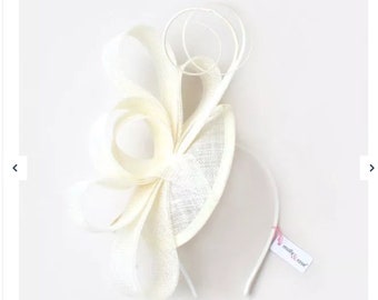 Große Creme Fascinator Hochzeit, Ascot, Ladies Day, Pferderennen, Kentucky Derby, Bräutigam Mutter, Brautmutter, Strandhochzeit, großen Hut Creme Hut