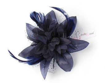 Bibis bleu marine bibi plumes mariage bibi chapeau de cocktail chapeau de jour derby, hatinator, chapeau de fête des dames petit bibi bleu marine