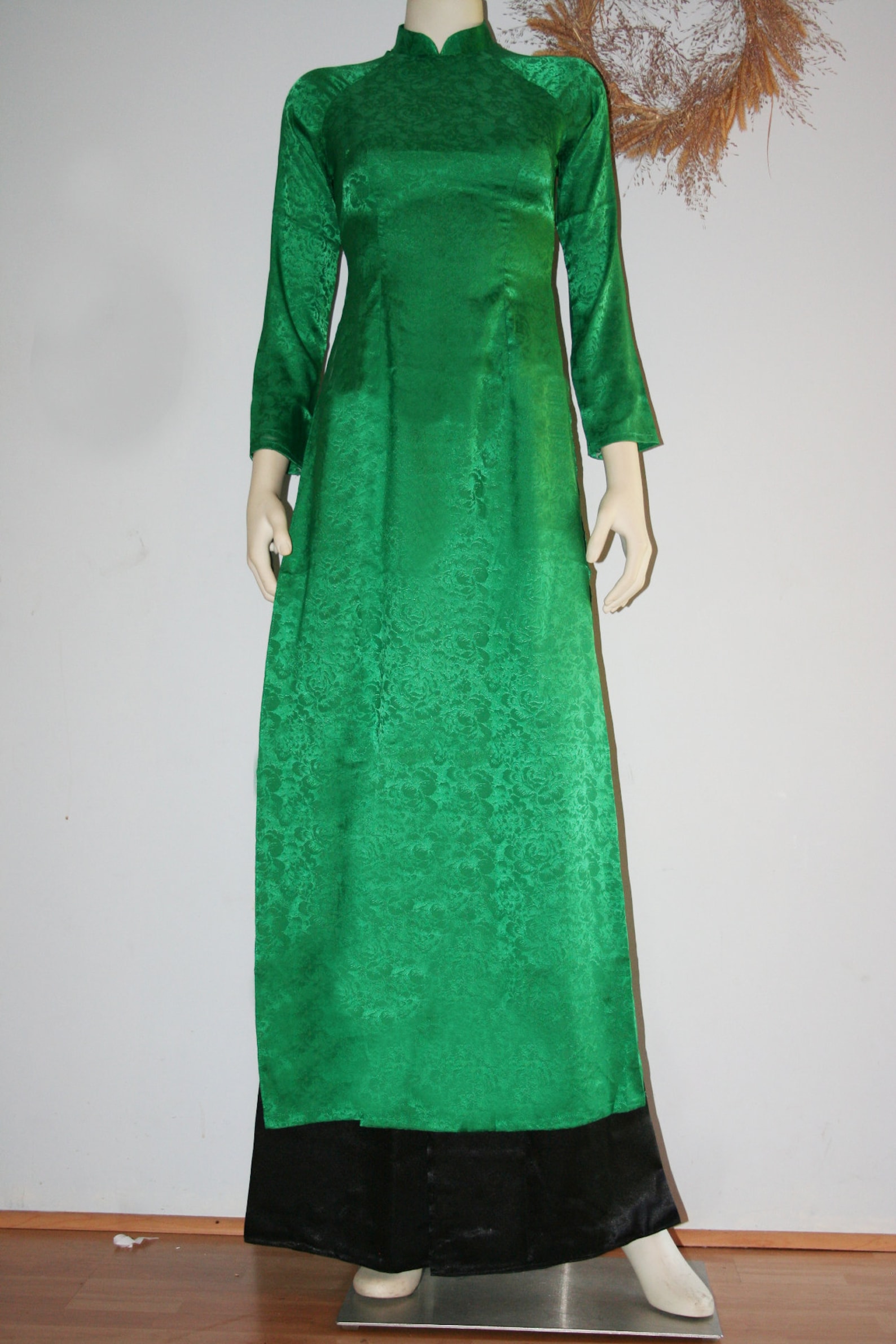 vietnamese silk robe