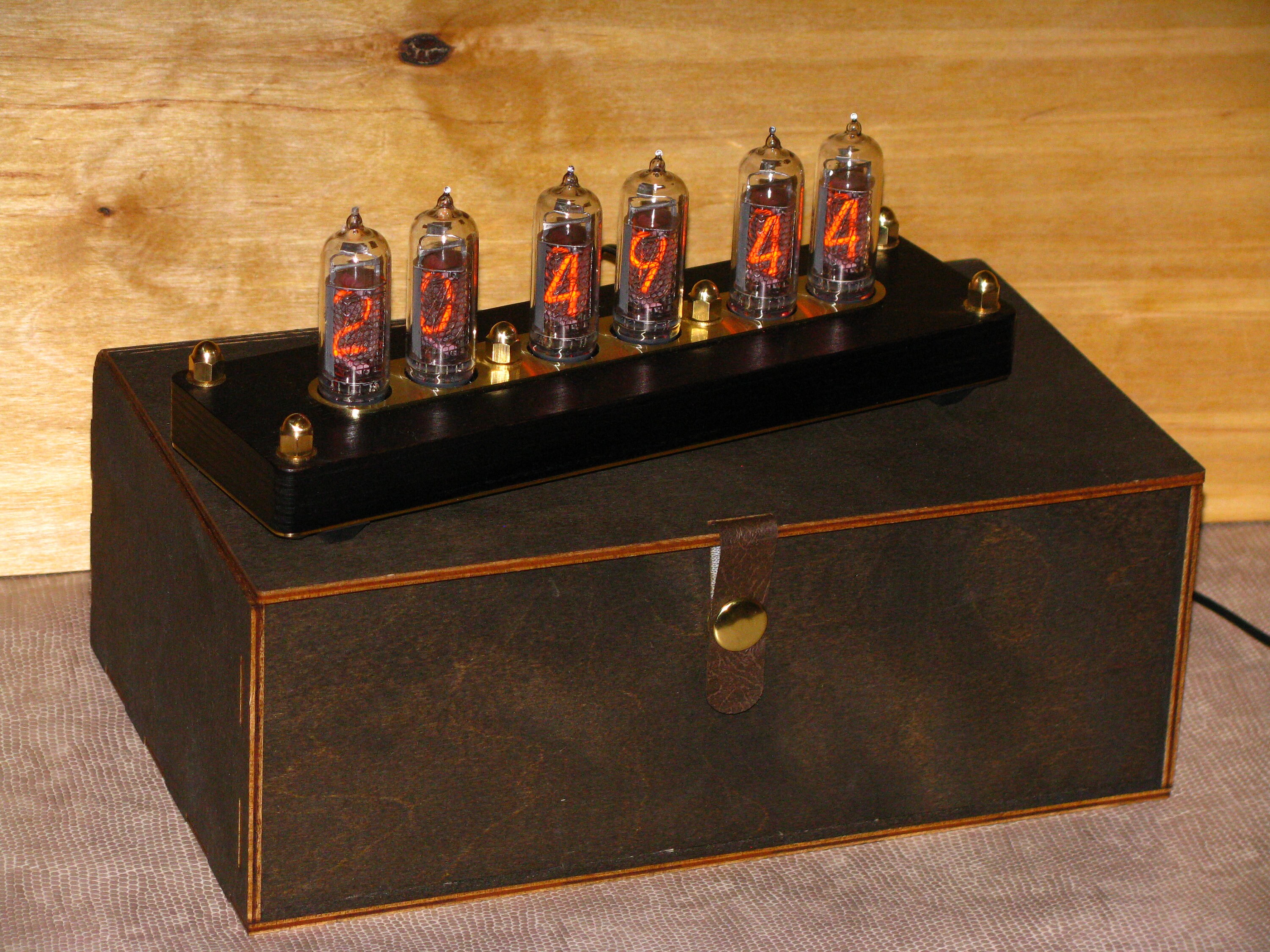 Nixie tube clock IN14/Nixie clock. Etsy