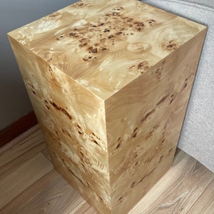 Mid Century Burl Wood Cube End Table: MCM Gold Accent Pedestal