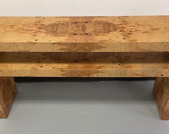Massiver Konsolentisch aus Olivenholz und Esche: Mid Century Modern Fernsehtisch